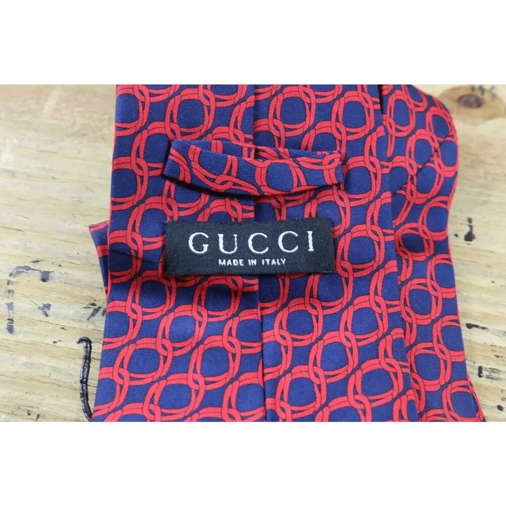Gucci Silk Tie Mens Red Blue Chain Link Pattern Wide Italy Vintage NO BOX